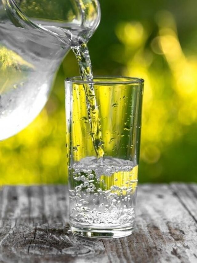 Morning Hydration: Why Water Is the Best Way to Start Your Day